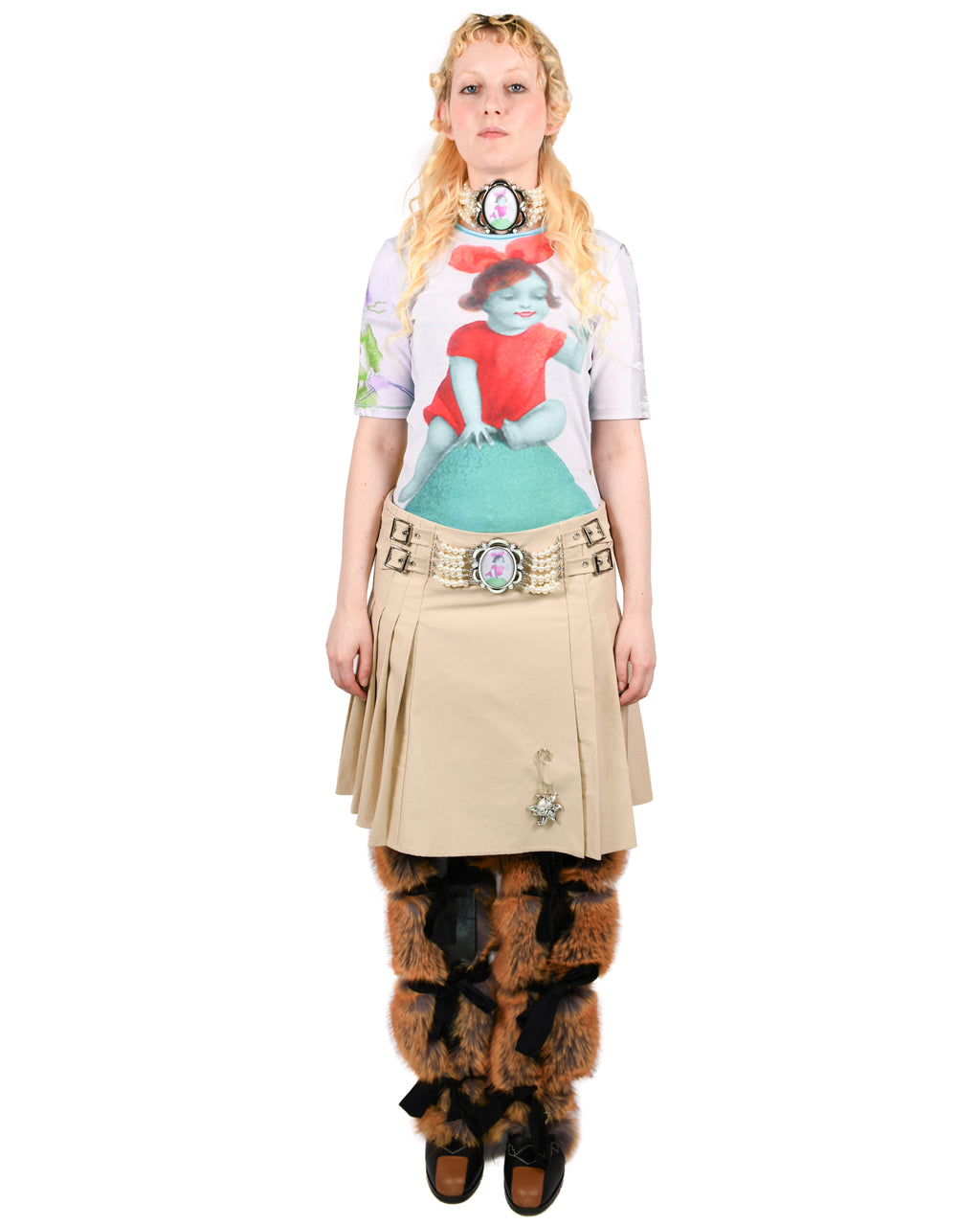 Duff Cameo Pearl Beige Knee Kilt Skirt